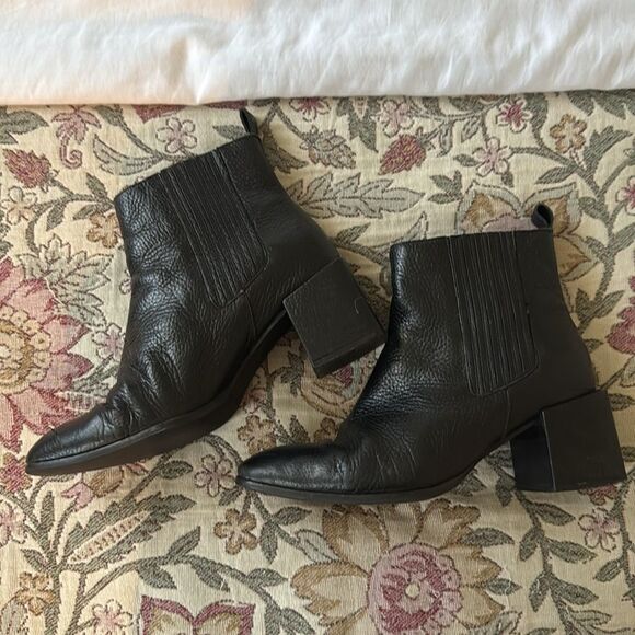 Seyshelles | Size 9 Black Ankle Boots - Picture 5 of 7